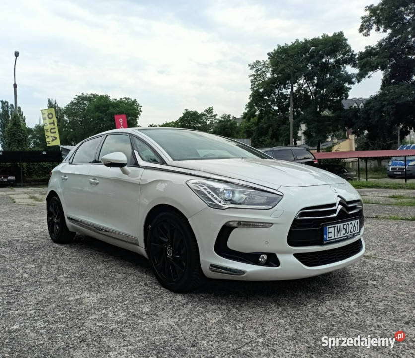 Citroen DS5 model 2015 najbogatsza wersja Tomaszów Mazowiecki