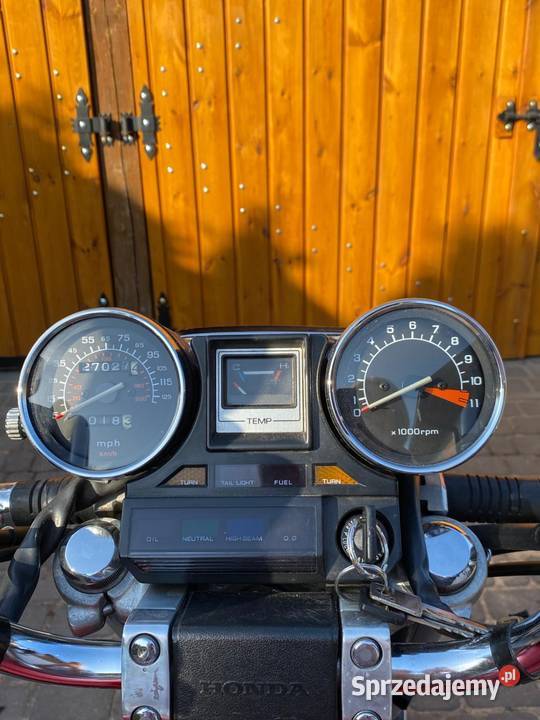 Honda VF 700C Magna Kołaczkowo