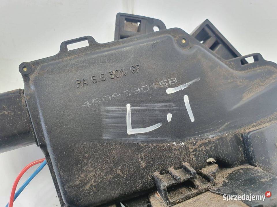 ZAMEK DRZWI LT AUDI A6 C5 4B0889015B Lipno