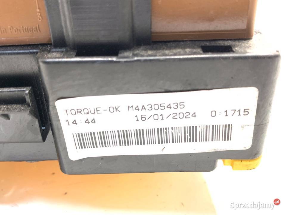 SKRZYNKA BEZPIECZNIKÓW OPEL COMBO D Van minibus