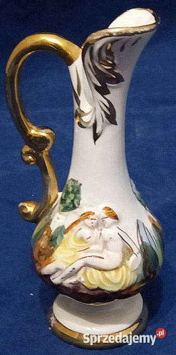 Antyczny porcelanowy mlecznik Capodimonte