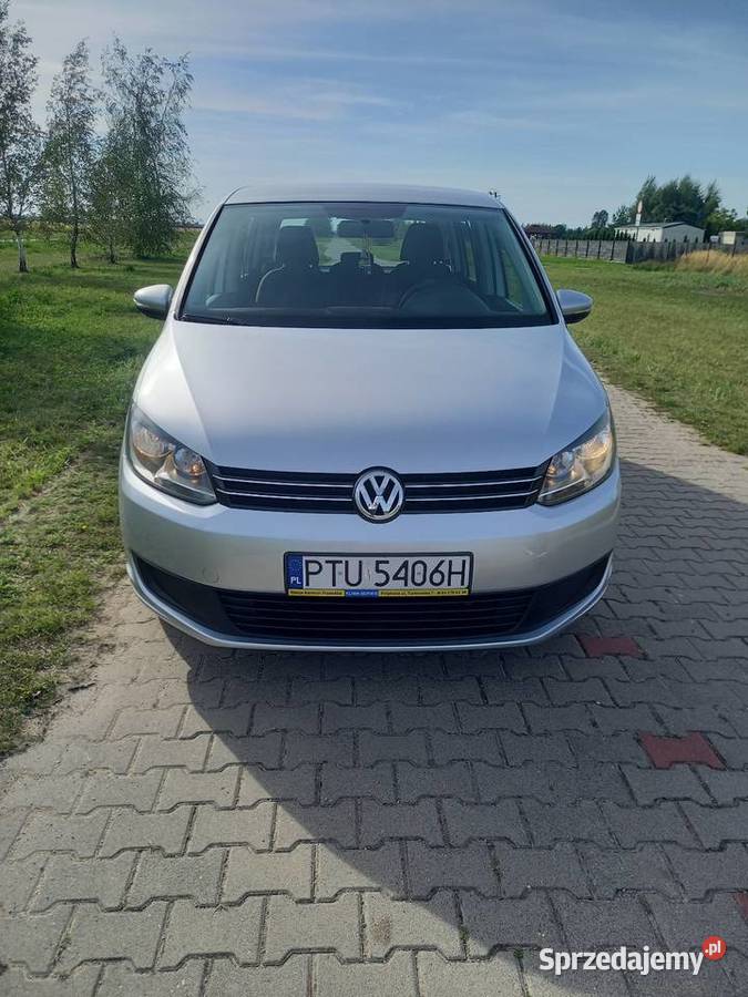 Volkswagen touran 16 TDI DSG 2011 srebrny Turek sprzedam