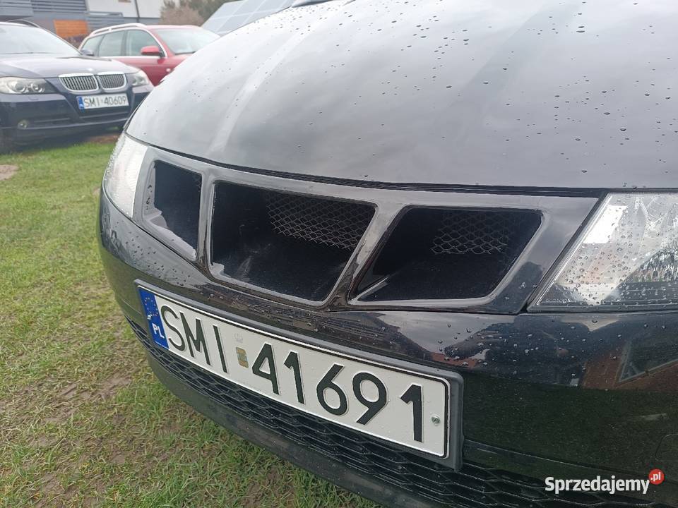 Grill Atrapa przednia Honda Civic VIII UFO sprzedam