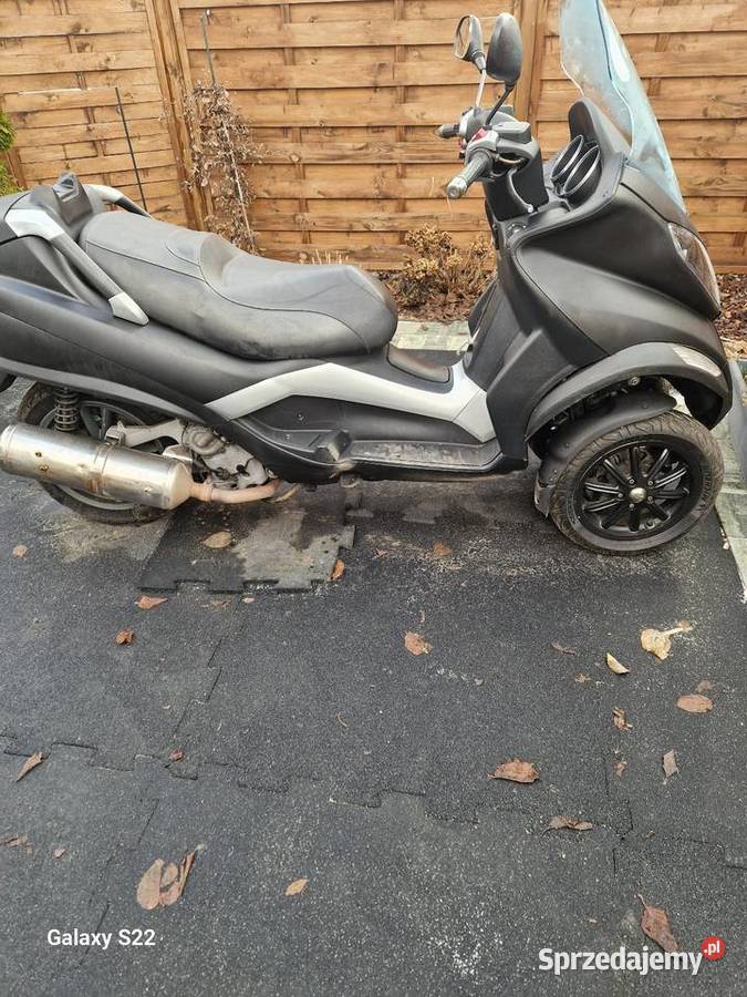 Piaggio mp3 400