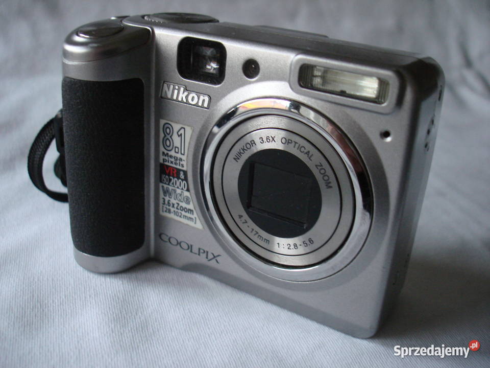 Nikon COOLPIX P50