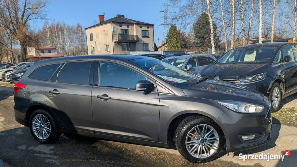 Ford Focus 10EcoBoost101OPŁACONYBezwypadkowy manualna Częstochowa