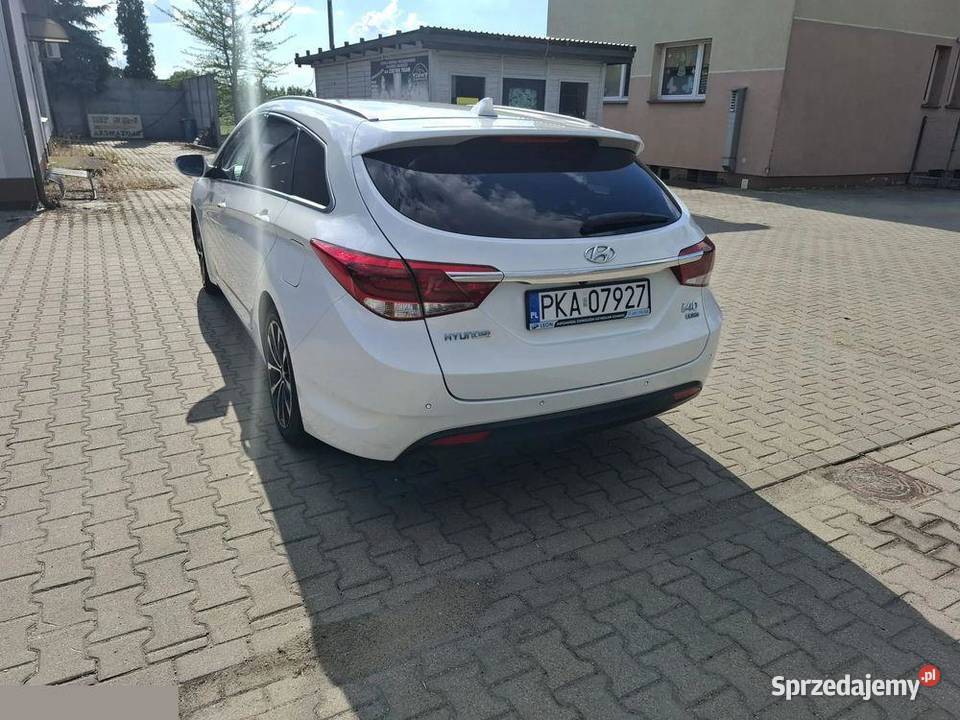 Hyundai i40 Kombi 17 CRDi DCT Premium 141 2015r wielkopolskie