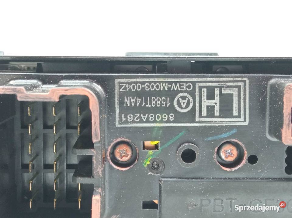PRZEŁĄCZNIK SZYB PRZÓD LEWY PRAWY KPL 8608A261 Motoryzacja