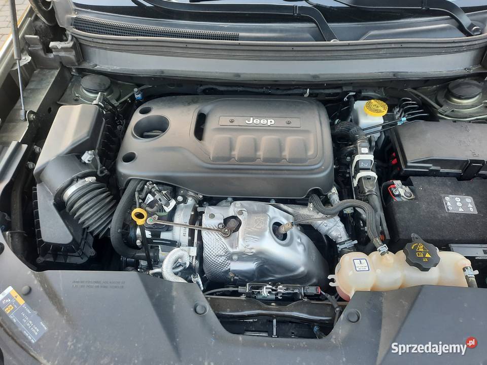 Jeep Cherokee 20 Turbo 2019 r 4x4 SALONOWY Osielsko