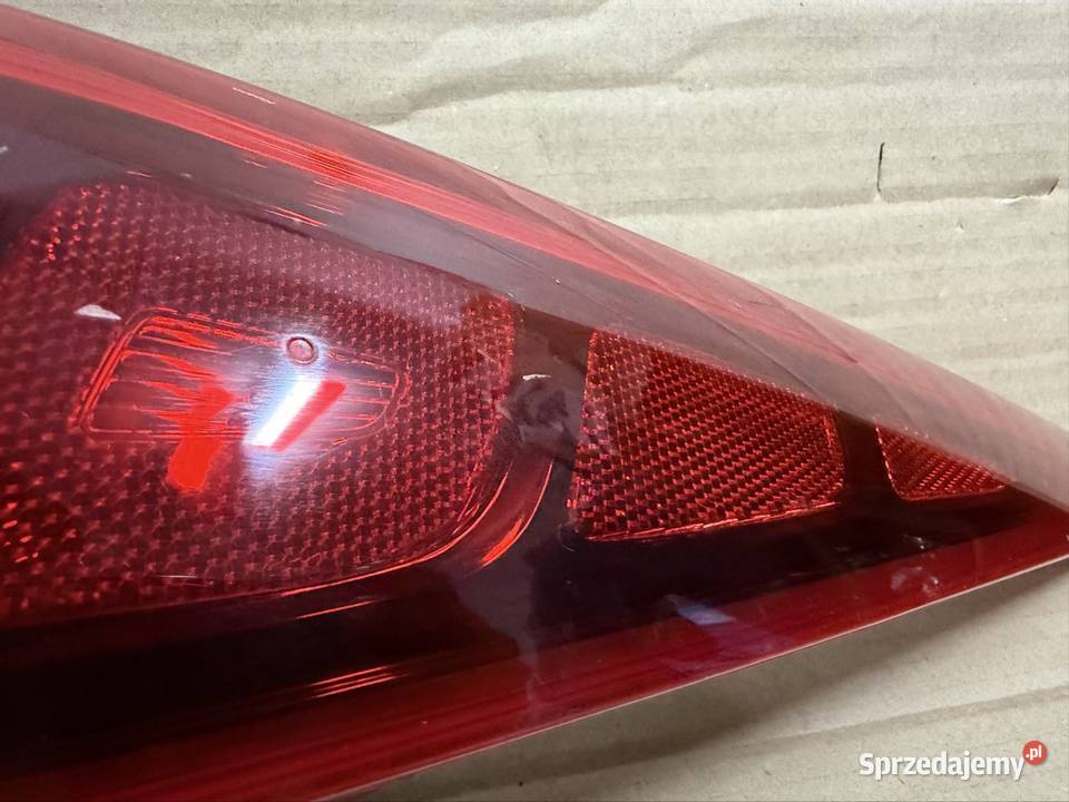 LAMPA PRAWA TYŁ TYLNA KIA SPORTAGE IV 92402F10 Drezdenko
