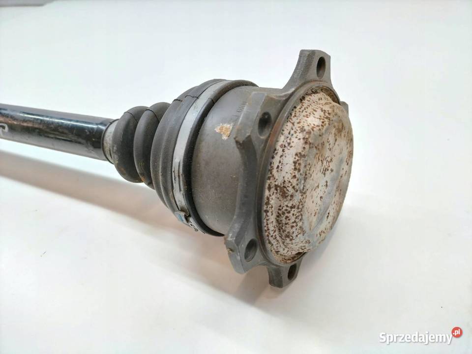 PÓŁOŚ PRAWY PRZÓD 18 T 8E0407272AJ Audi A4 II
