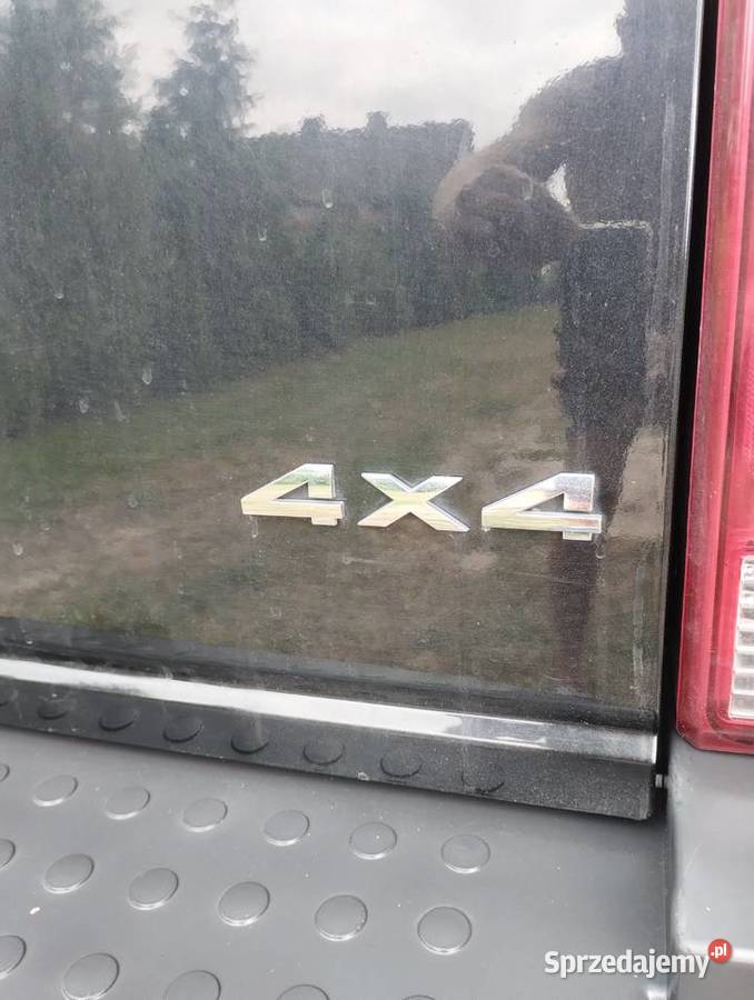 Dodge 4x4 Nitro 37 benzyna Lpg czarny Warszawa sprzedam