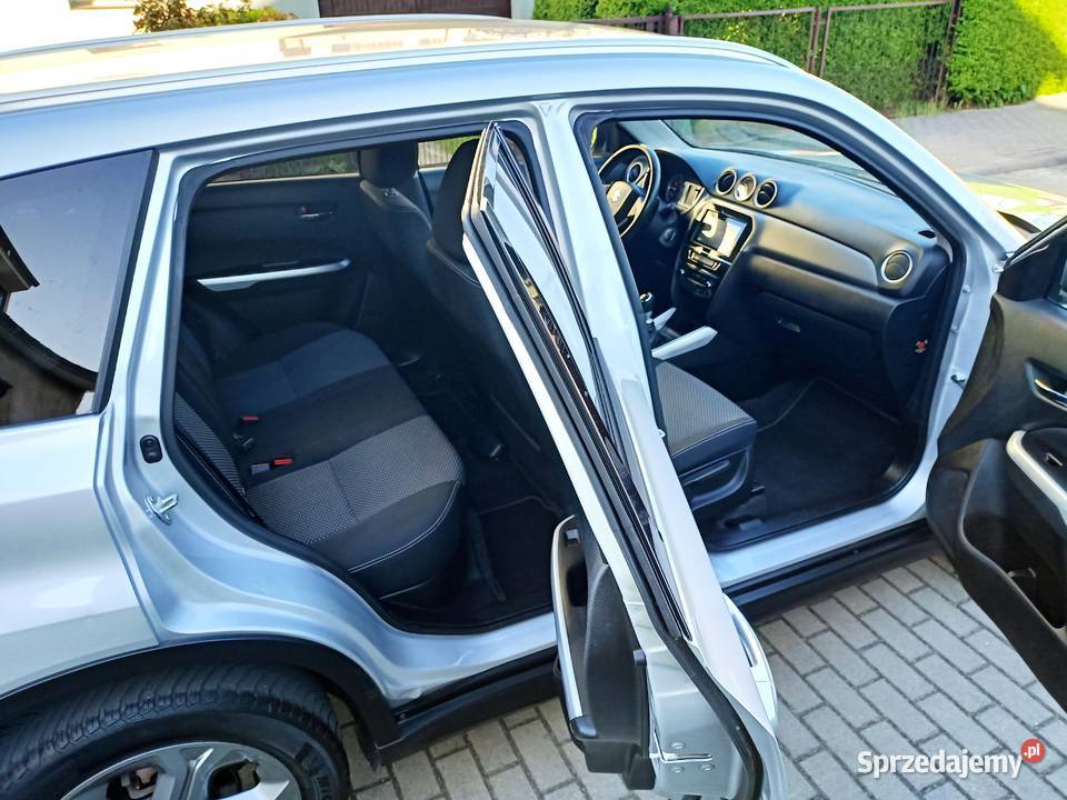 Ładne Suzuki Vitara 2015r Android Kamera