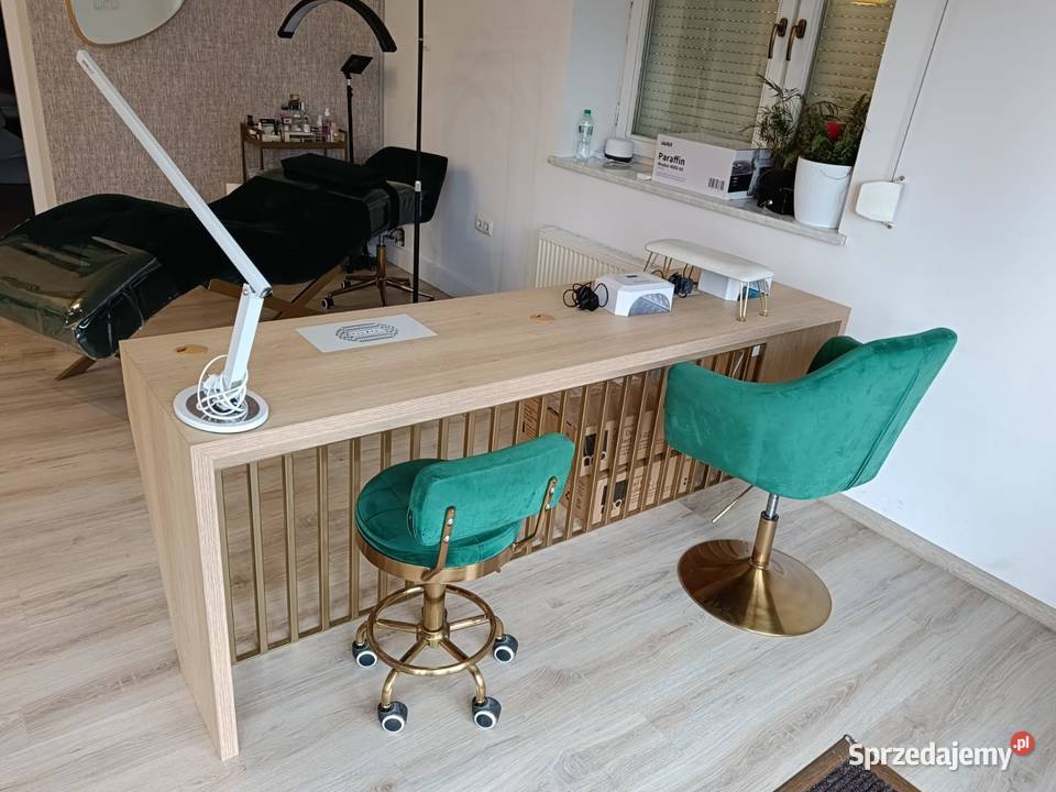 Podwójne stanowisko do manicure z pochłaniaczami Kraków