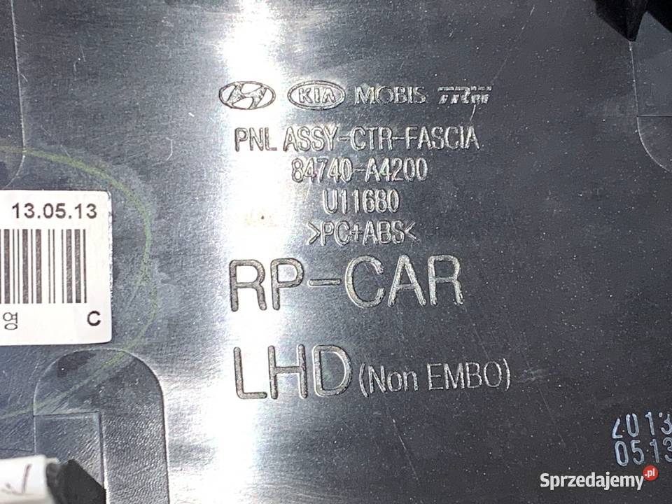 KRATKA NAWIEWU PRZÓD KIA CARENS IV 84740A4200 osobowe podkarpackie sprzedam