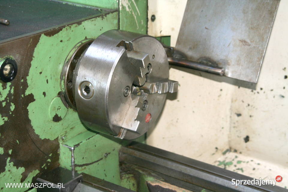 Tokarka uniwersalna TUM 35 D1 x 800 FAMOT Głowno