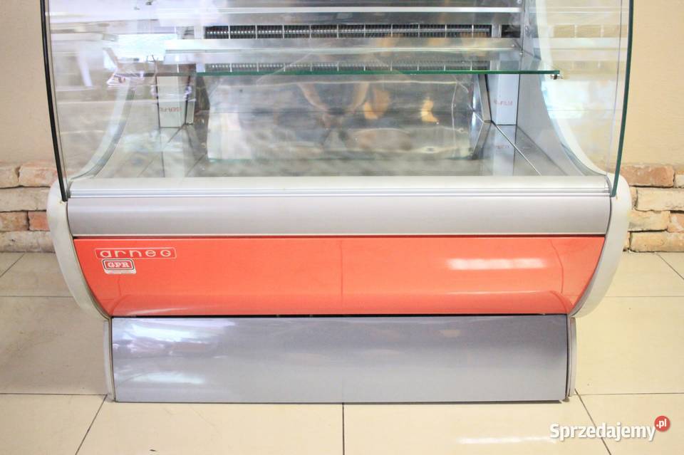 Witryna chłodniczacukiernicza Arneg 102 Góra