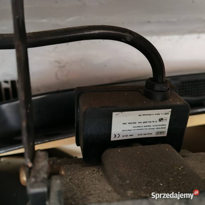 SPRAWNA Lampa halogenowa 500v do garażu Lampy wiszące Krotoszyn