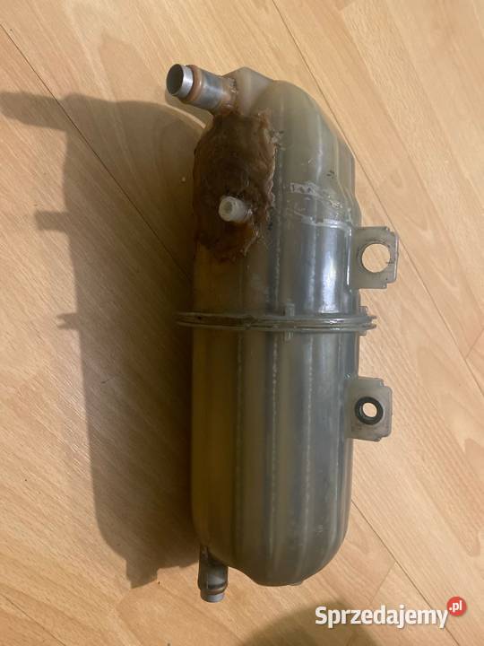 Zbiorniczek wyrównawczy płynu chłodzącego