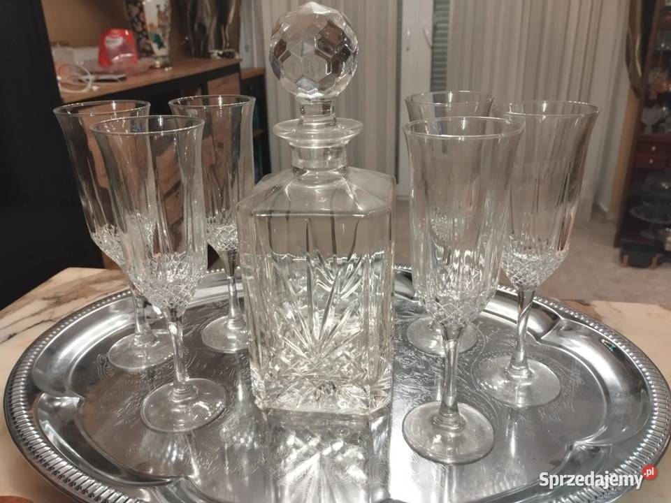 kryształowa karafka plus lampki na tacy Gorzów Wielkopolski