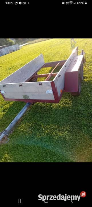 Przyczepka tandem 2tz najazdem laweta 245x135 sprzedam
