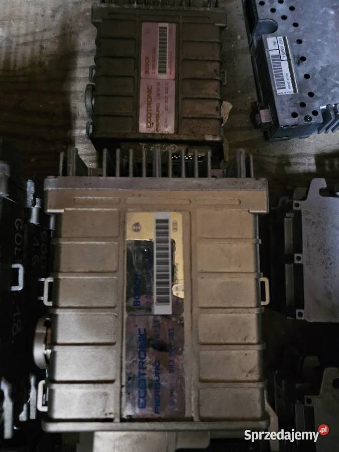 Sterownik silnika golf 2 893 907 383 A lubelskie