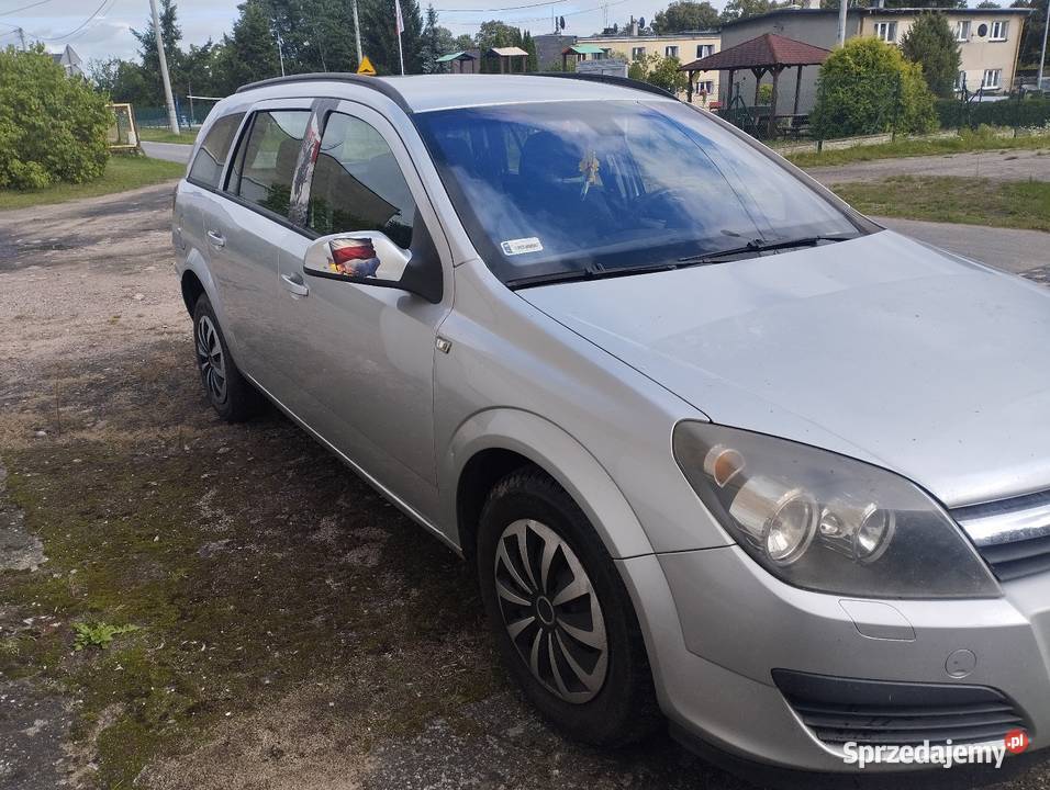 Opel Astra h doinwestowana kupiony w Polsce Złotów