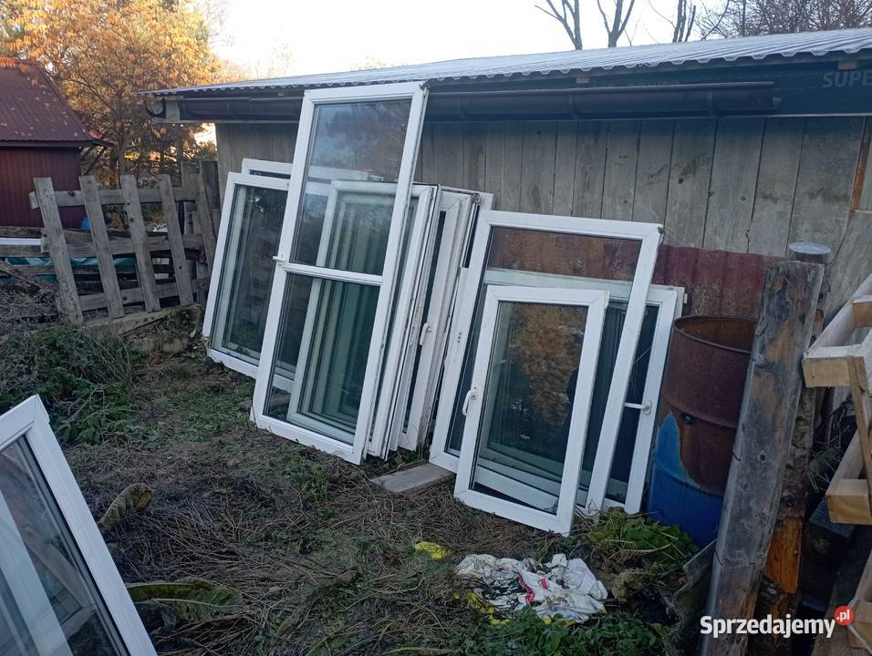 Okna z demontażu bez ramy Bliżów