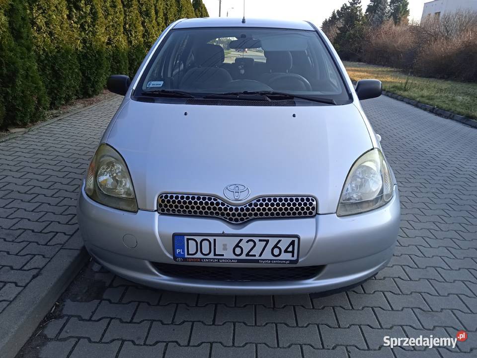 Toyota Yaris 10 benzyna dolnośląskie sprzedam