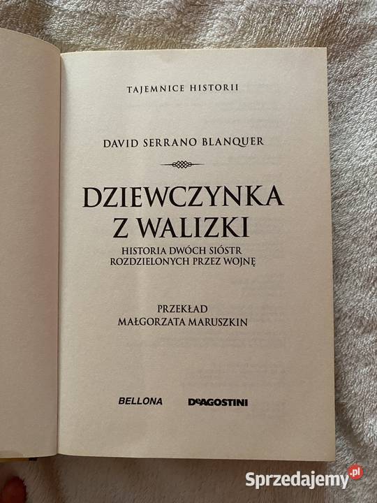 Dziewczynka z walizki David Serrano Blanquer Warszawa