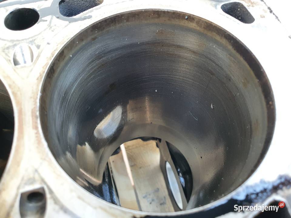 Kia Sorento II 22 CRDI D4HB SILNIK BLOK SILNIKA osobowe Rudka sprzedam