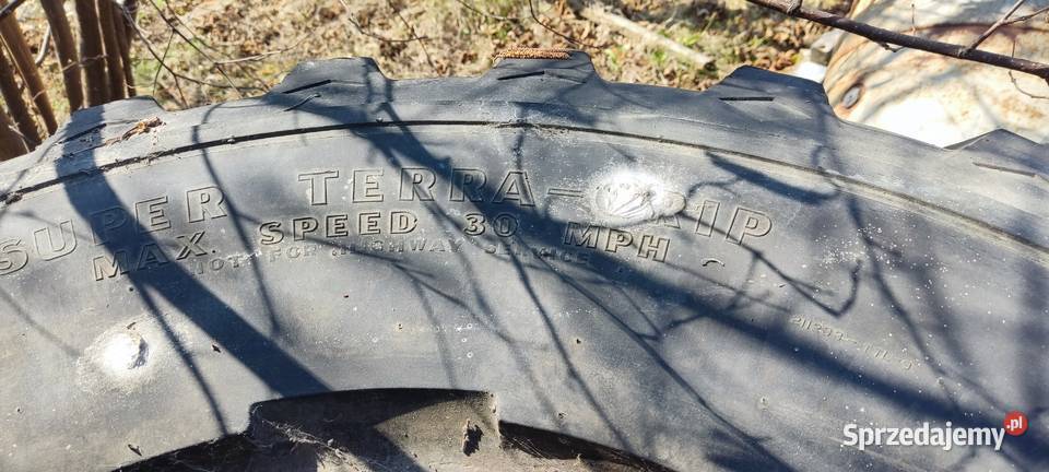 GoodYear 20 Koła do ciągnika przyczepy Dwa Tyczyn
