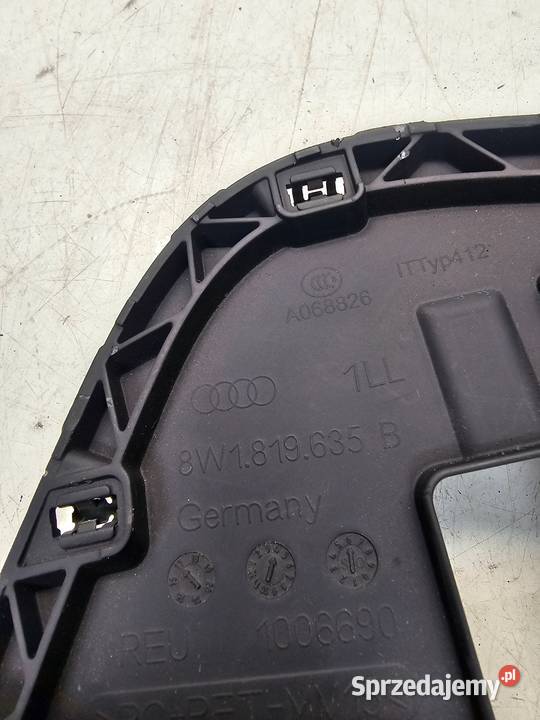 MOCOWANIE MASKOWNICY GŁOŚNIKA DESKI AUDI A4 B9 Przystajń