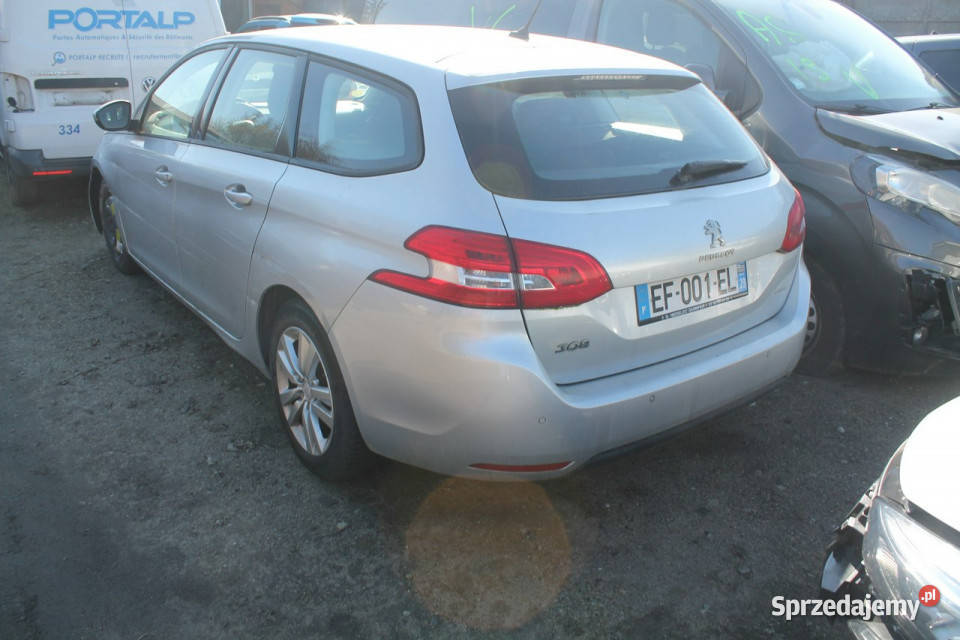 Peugeot 308 T9 20142021 Rok produkcji 2015 Ostrów Wielkopolski