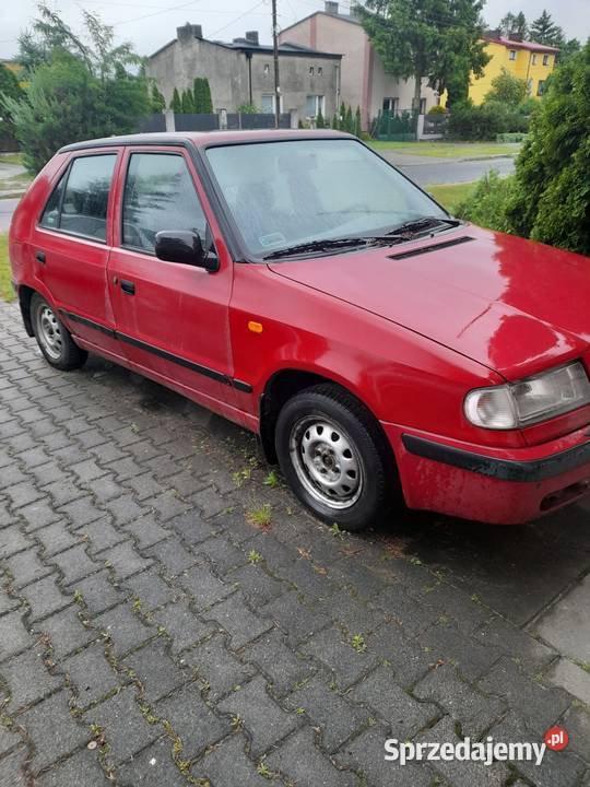 Sprzedam zamienię SKODĘ FELICJĘ 13 Rok produkcji 1999 Łódź