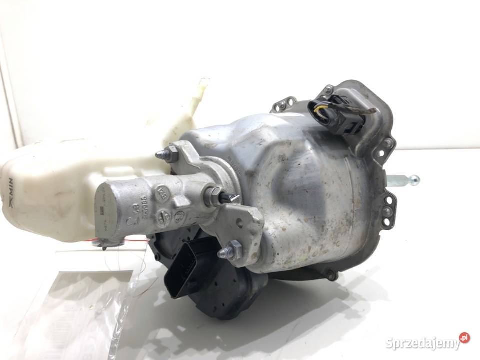 SERWO HAMULCOWE AUDI Q3 II 5QH614105S SUV 15 150 osobowe