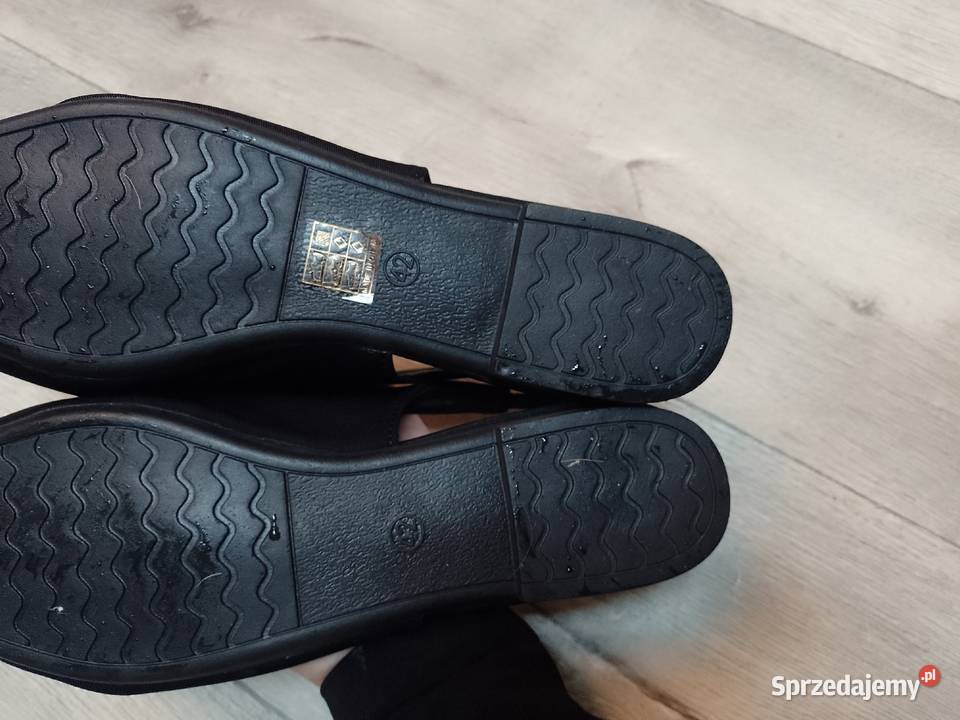 4041 Czarne baleriny wieczorowe z odkrytą piętą Kraków