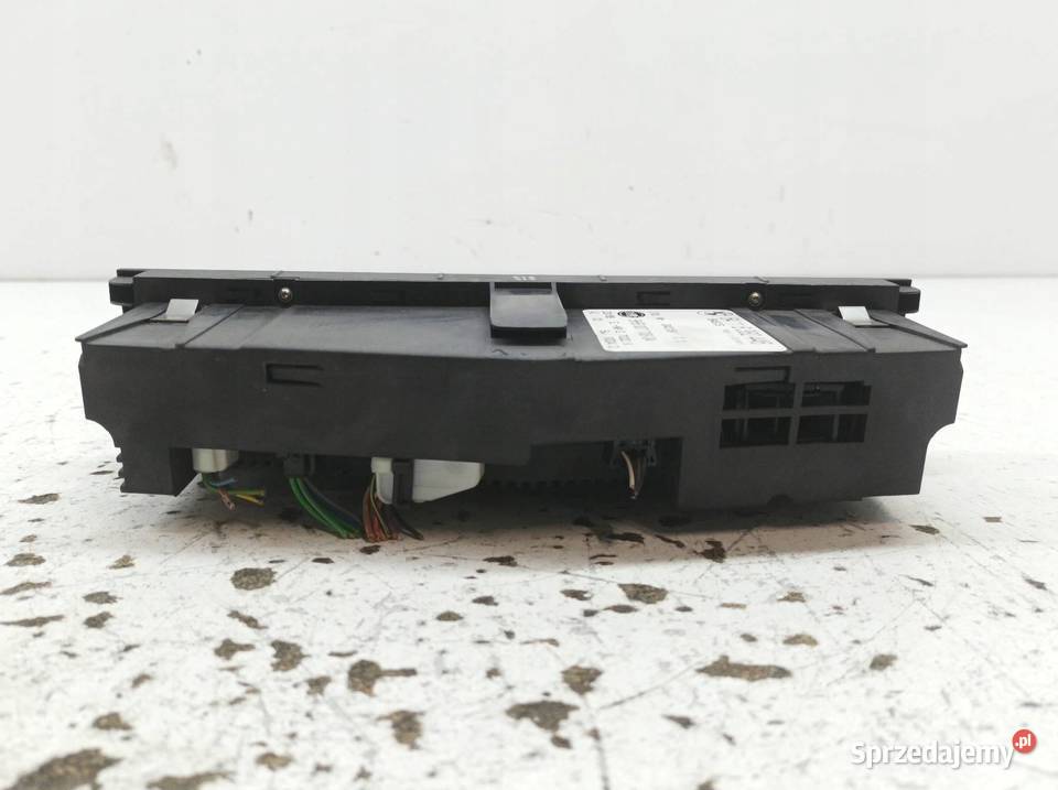 PANEL NAWIEWU 8382446 Bmw Seria 3 IV 19982006 Rok produkcji 1999