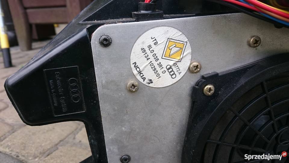 AUDI A3 8L Tuba Subwoofer Głośnik