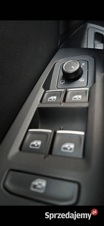 VW Passat Alltrack 20 Biturbo 240 światła przeciwmgielne Bielsko-Biała