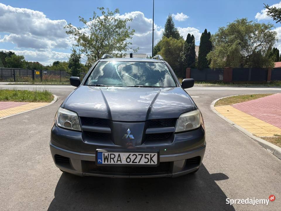 Mitsubishi Outlander 20 bengaz napęd na przód 1997cm3 Radom