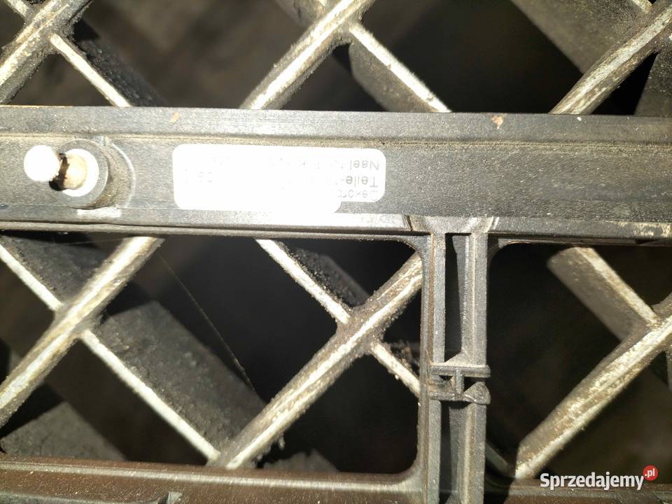 Panel konsoli centralnej Radia ASK BMW E65 E66 Poręba