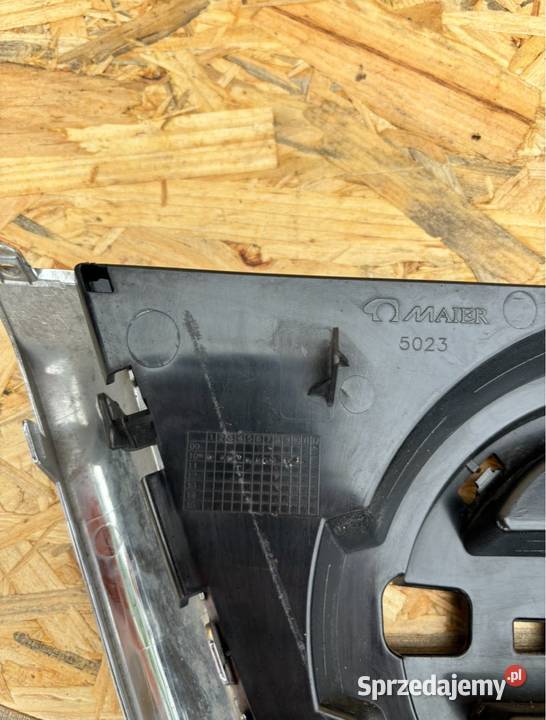 Grill Znaczek Listwa Chrom Nissan Qashqai 1 j10 Międzychód