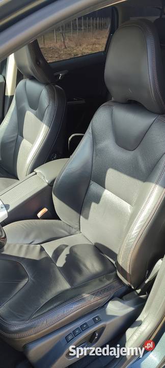 Volvo XC60 AWD