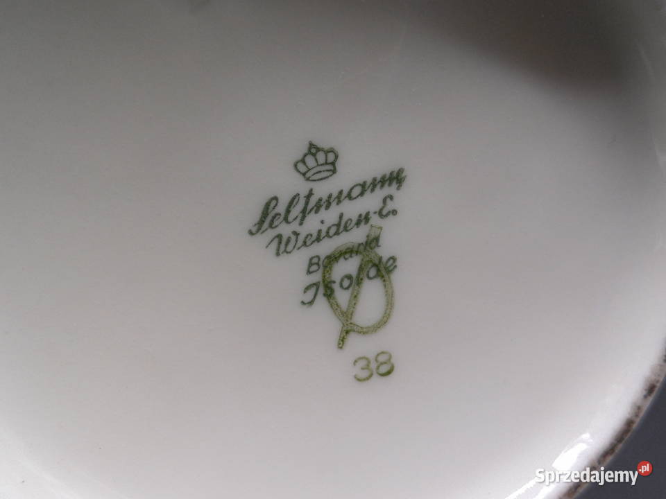 Bawarski porcelanowy dzbanek do herbatykawy Raszków