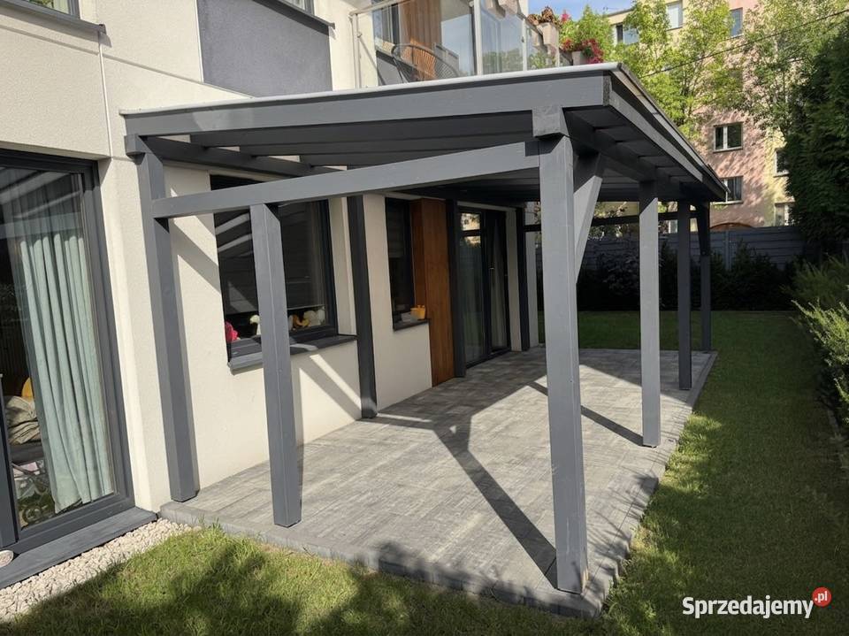 Zadaszenie tarasu pergola na grodowa z drewna Pruszków