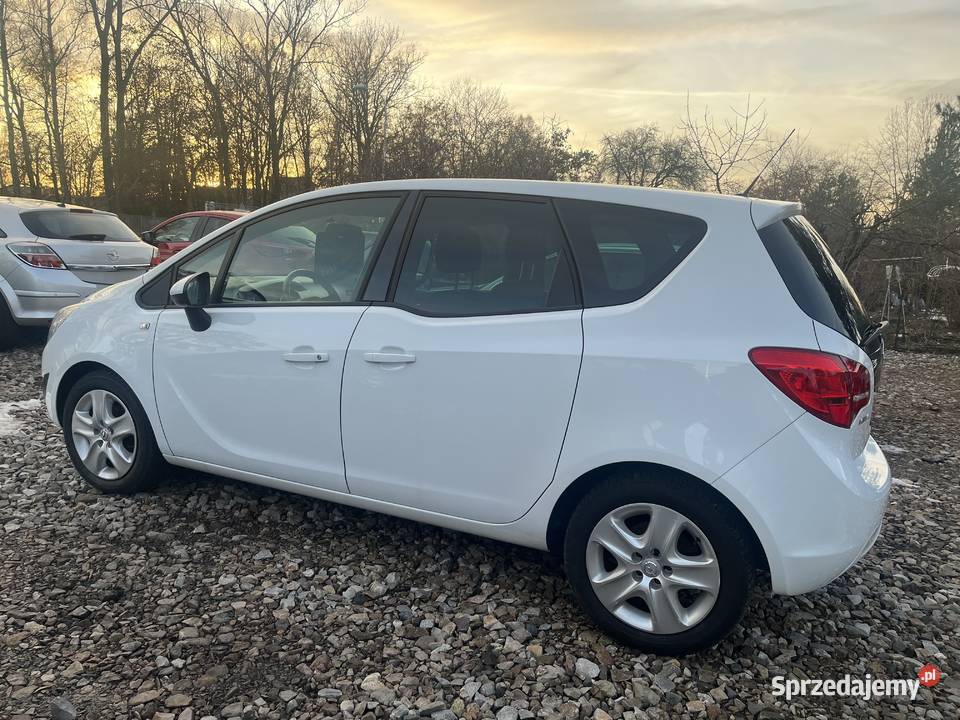 OPEL MERIVA 14 TURBO Ostrowiec Świętokrzyski
