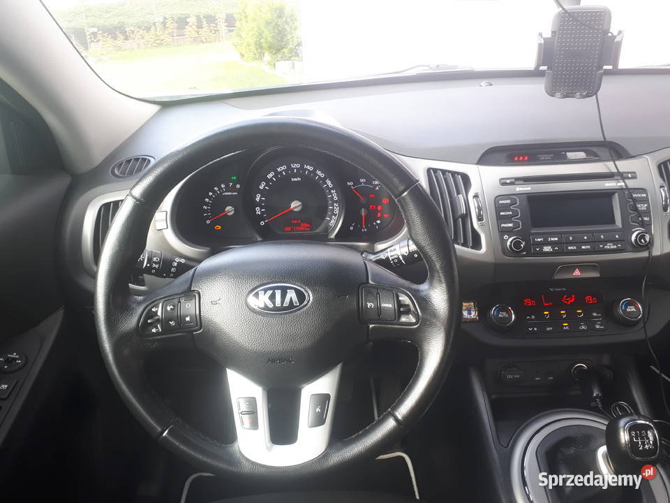 Kia Sportage 16 benzyna Biala perła komplet opon 115000km lubuskie Połupin