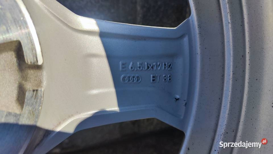 Audi Q3 VW Tiguan Skoda Seat Koła Felgi Opony