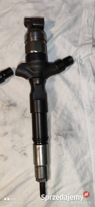 Wtryski DensoToyota land Cruiser j120 Warszawa sprzedam